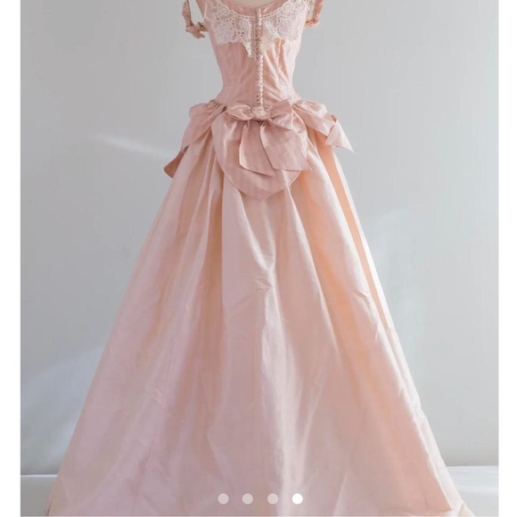 BEAUTIFUL VINTAGE PINK BRIDAL GOWN 🦢♡ 💍 - Picture 4 of 4